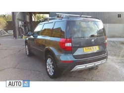Gri Utilizat 2014 Skoda Yeti SUV | 7.950 EUR (Preț bun)
