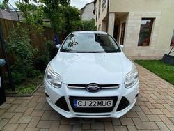 Culoarealb Utilizat 2014 Ford Focus Titanium Break | 5.450 EUR (Preț OK)