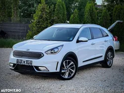 Alb Utilizat 2017 Kia Niro Vision SUV | 13.300 EUR (Preț OK)