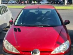 Utilizat 2006 Peugeot 206 Hatchback | 5.300 EUR