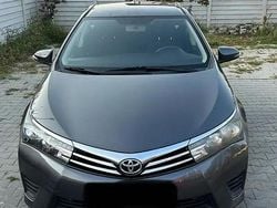 Utilizat 2014 Toyota Corolla Berlinǎ | 6.700 EUR (Preț bun)