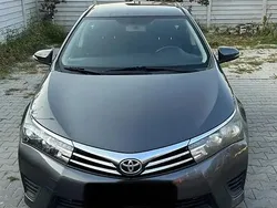 Utilizat 2014 Toyota Corolla Berlinǎ | 7.100 EUR (Preț bun)