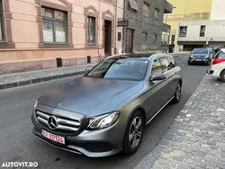 Gri Utilizat 2018 Mercedes E220 Break | 22.500 EUR (Preț bun)