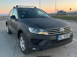 Negru Utilizat 2015 VW Touareg SUV | 20.990 EUR