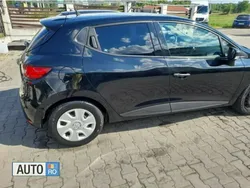 Negru Utilizat 2016 Renault Clio IV Hatchback | 6.800 EUR (Preț OK)