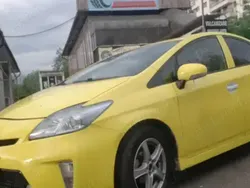 Galben Utilizat 2012 Toyota Prius Hatchback | 5.950 EUR