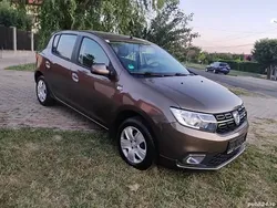 Maro Utilizat 2017 Dacia Sandero Hatchback | 5.450 EUR (Preț bun)