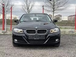 Negru Utilizat 2012 BMW 320 Break | 5.500 EUR (Preț OK)