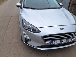 Gri Utilizat 2019 Ford Focus Break | 12.900 EUR (Scump)