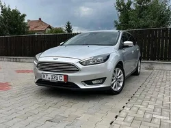 Gri Utilizat 2015 Ford Focus Titanium Break | 6.890 EUR (Preț OK)