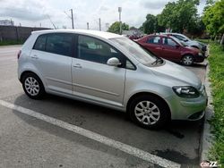 Utilizat 2006 VW Golf V Hatchback | 2.400 EUR (Preț OK)