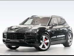 Culoarenegru Utilizat 2024 Porsche Cayenne S E-Hybrid SUV | 128.139 EUR