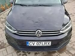 Negru Utilizat 2017 VW Touran Monovolum | 14.999 EUR (Puțin scump)