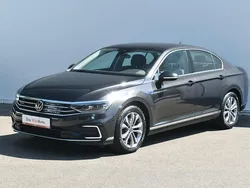 Gri inchisnormal Utilizat 2020 VW Passat GTE | 23.800 EUR (Puțin scump)