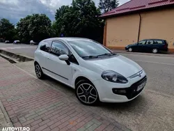 Culoarealb Utilizat 2011 Fiat Punto More Hatchback | 3.250 EUR