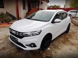 Alb Utilizat 2022 Dacia Sandero Hatchback | 9.998 EUR (Preț bun)