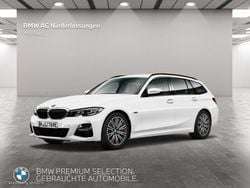 Utilizat 2022 BMW 330e M Sport Break | 38.773 EUR