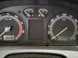 Rosu Utilizat 2007 Skoda Fabia Hatchback | 1.200 EUR (Super Preț)