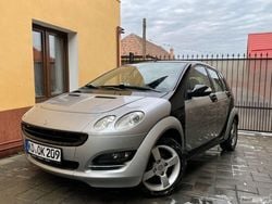 Negru Utilizat 2004 Smart ForFour Hatchback | 2.000 EUR