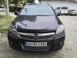 Utilizat 2010 Opel Astra Berlinǎ | 2.800 EUR (Preț OK)