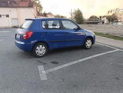 Albastru Utilizat 2005 Skoda Fabia Hatchback | 1.250 EUR (Preț bun)