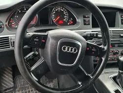Utilizat 2005 Audi A6 Berlinǎ | 3.700 EUR