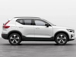 ["crystal white"] Nouă 2025 Volvo XC40 Ultra SUV | 44.900 EUR