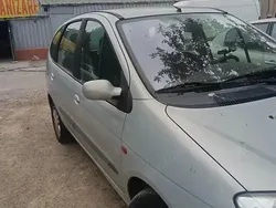 Utilizat 2003 Renault Scénic Monovolum | 1.200 EUR