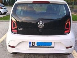 Culoarealb Utilizat 2017 VW up! Hatchback | 5.250 EUR (Preț OK)