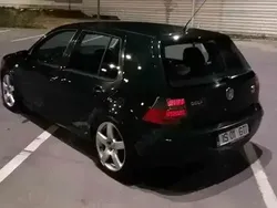 Verde Utilizat 2001 VW Golf IV Exclusive Hatchback | 5.999 EUR