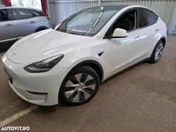 Alb Utilizat 2021 Tesla Model Y Long Range SUV | 34.490 EUR (Preț OK)