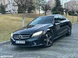Negru Utilizat 2021 Mercedes C180 Berlinǎ | 21.500 EUR (Preț bun)