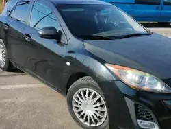 Negru Utilizat 2009 Mazda 3 Hatchback | 2.000 EUR