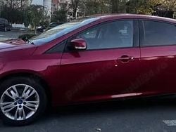 Culoarerosu Utilizat 2014 Ford Focus Titanium Hatchback | 6.800 EUR (Preț bun)