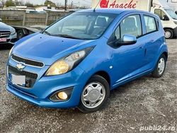 Albastru Utilizat 2014 Chevrolet Spark Hatchback | 2.990 EUR (Puțin scump)
