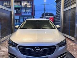 Culoaregri Utilizat 2019 Opel Insignia Edition Berlinǎ | 12.000 EUR (Preț bun)
