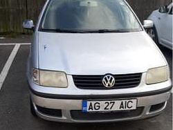 Gri Utilizat 2001 VW Polo Hatchback | 700 EUR