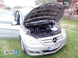 Gri Utilizat 2011 Mercedes B200 Monovolum | 8.900 EUR