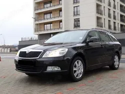Negru Utilizat 2011 Skoda Octavia Break | 5.000 EUR (Preț OK)
