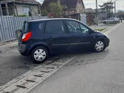 Utilizat 2007 Renault Scénic II Monovolum | 1.450 EUR