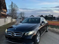 Culoarenegru Utilizat 2017 Mercedes E220 Berlinǎ | 17.290 EUR (Super Preț)