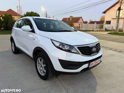 Culoarealb Utilizat 2013 Kia Sportage Premium SUV | 7.390 EUR (Preț bun)
