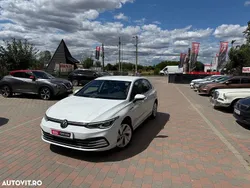 Alb Utilizat 2020 VW Golf VII Style Hatchback | 18.997 EUR (Scump)