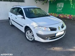 Alb Utilizat 2008 Renault Mégane II Dynamique Break | 2.100 EUR (Preț OK)