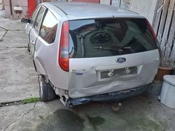 Utilizat 2006 Ford Focus Break | 650 EUR (Super Preț)