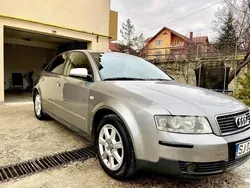 Utilizat 2002 Audi A4 Berlinǎ | 2.450 EUR (Puțin scump)