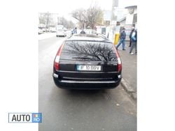 Negru Utilizat 2006 Ford Mondeo Hatchback | 1.950 EUR (Preț OK)