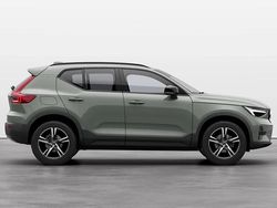 ["sage green"] Utilizat 2025 Volvo XC40 Plus SUV | 42.350 EUR