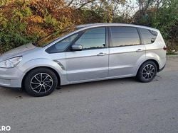 Culoaregri Utilizat 2008 Ford S-MAX S Monovolum | 2.350 EUR (Preț bun)