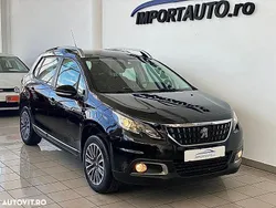 Negru Utilizat 2018 Peugeot 2008 Allure SUV | 8.150 EUR (Preț OK)